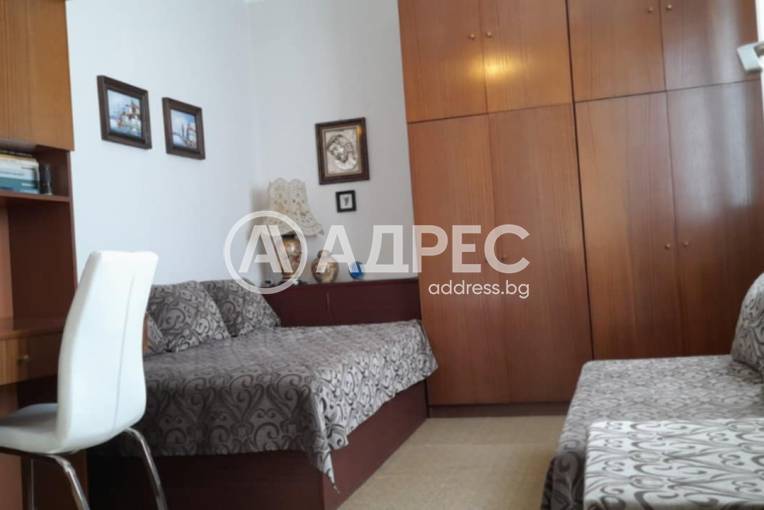 Двустаен апартамент, Ямбол, Център, 676346, Снимка 2