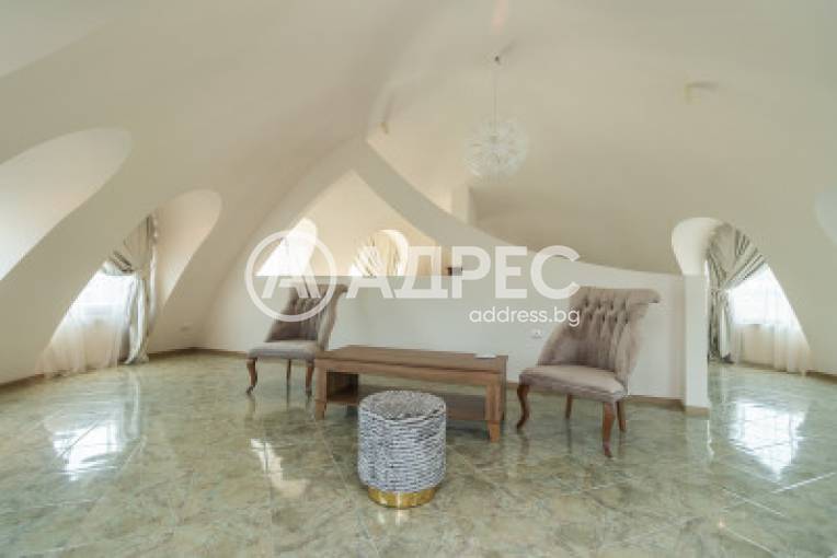 Многостаен апартамент, Варна, к.к. Златни Пясъци, 678346, Снимка 28