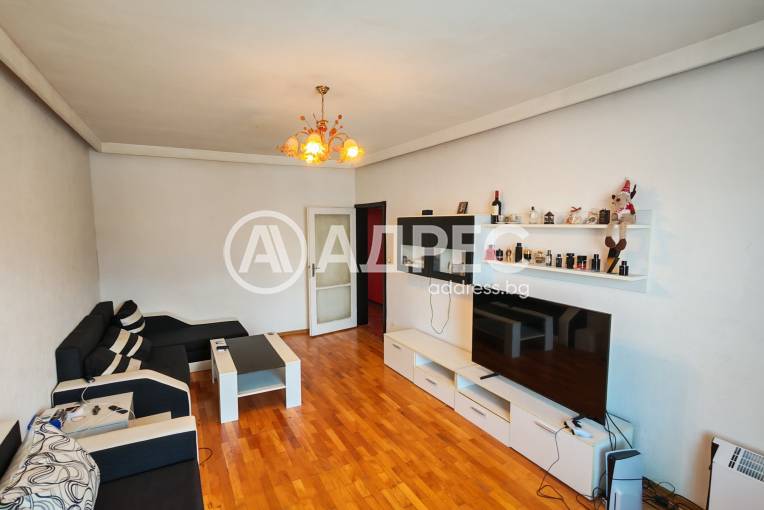 Двустаен апартамент, София, Борово, 687347, Снимка 2