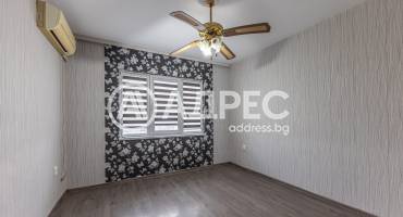 Двустаен апартамент, Варна, ЖП Гара, 685348, Снимка 2