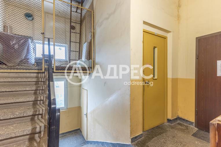 Двустаен апартамент, Варна, ЖП Гара, 685348, Снимка 17