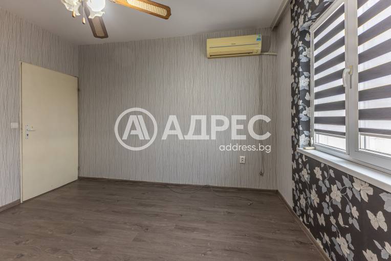 Двустаен апартамент, Варна, ЖП Гара, 685348, Снимка 3