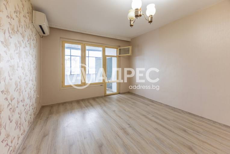 Двустаен апартамент, Варна, ЖП Гара, 685348, Снимка 4