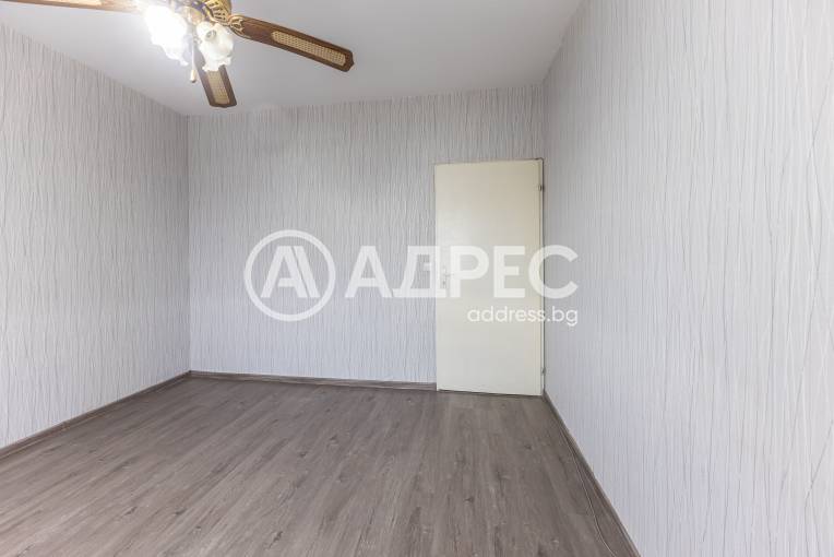 Двустаен апартамент, Варна, ЖП Гара, 685348, Снимка 5