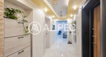 Многостаен апартамент, Варна, Централна поща, 698348, Снимка 24