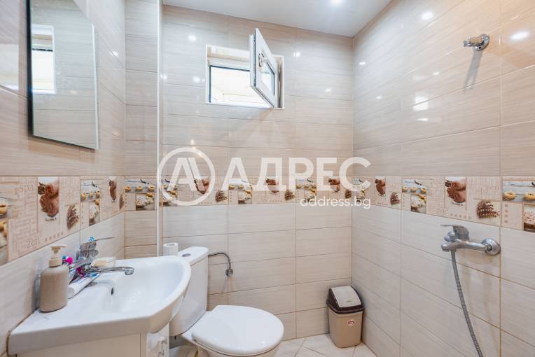 Многостаен апартамент, Варна, Централна поща, 698348, Снимка 21