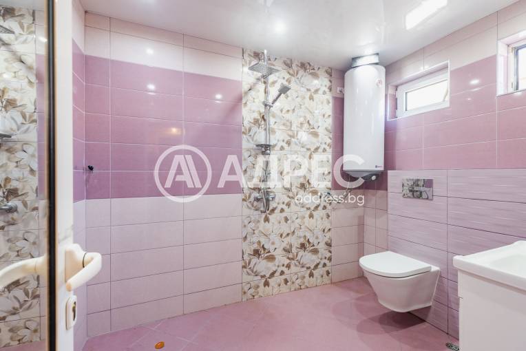 Многостаен апартамент, Варна, Централна поща, 698348, Снимка 22