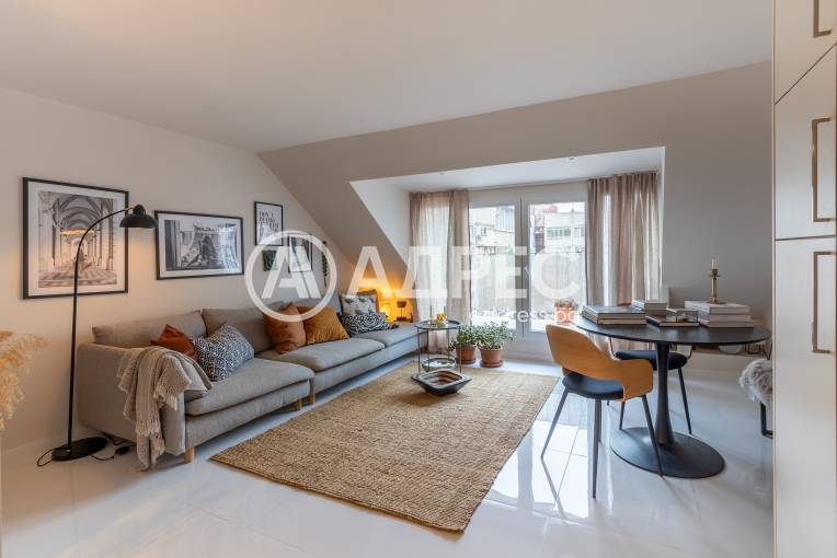 Двустаен апартамент, Варна, Спортна зала, 689350, Снимка 2