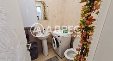 Тристаен апартамент, Варна, Погребите, 621351, Снимка 12