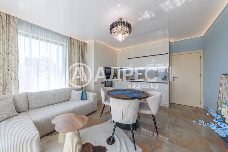 Двустаен апартамент, Варна, Бриз, 668351, Снимка 4