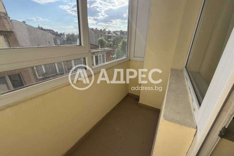 Тристаен апартамент, Варна, Погребите, 701351, Снимка 14