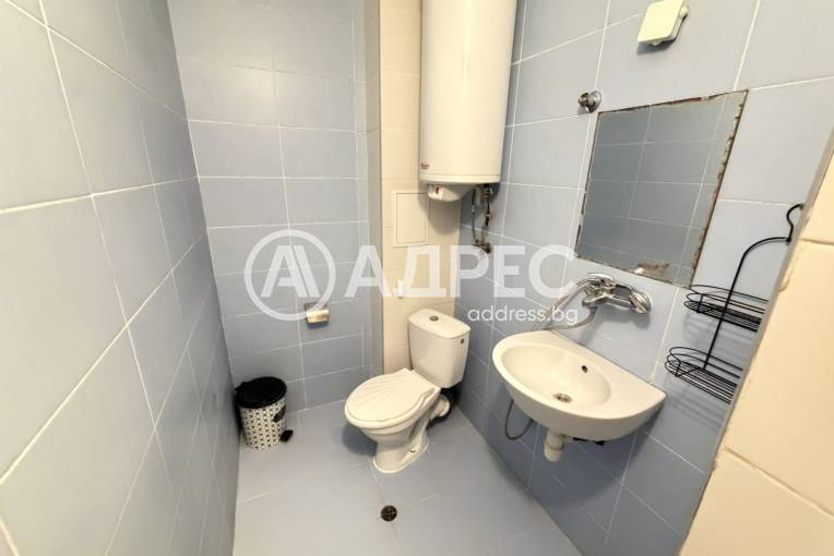 Тристаен апартамент, Варна, Погребите, 701351, Снимка 17