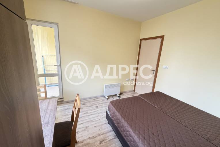 Тристаен апартамент, Варна, Погребите, 701351, Снимка 8