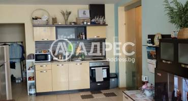 Тристаен апартамент, Поморие, местност Кротиря, 664352, Снимка 1