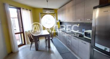 Тристаен апартамент, Шумен, Дивизионна болница, 684352, Снимка 3