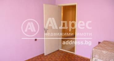 Многостаен апартамент, Добрич, Център, 593353, Снимка 11