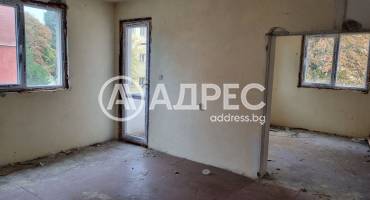 Многостаен апартамент, Благоевград, Грамада, 675354, Снимка 1