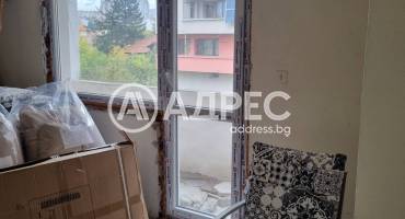 Многостаен апартамент, Благоевград, Грамада, 675354, Снимка 2