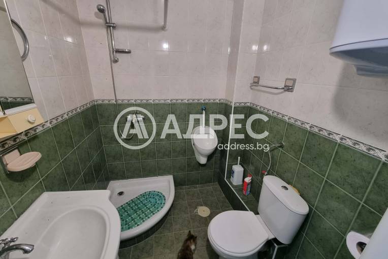 Търговски помещения, Ямбол, 676354, Снимка 7