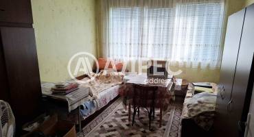 Двустаен апартамент, Елхово, 683354, Снимка 1