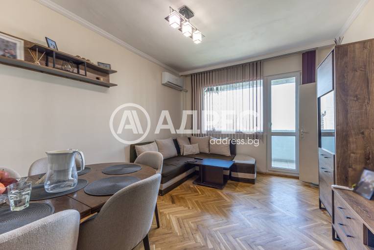 Тристаен апартамент, Варна, Трошево, 695354, Снимка 1