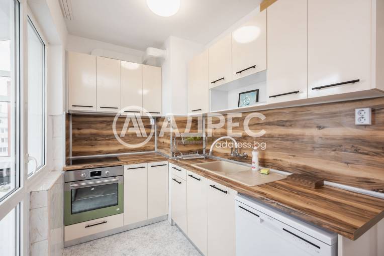 Тристаен апартамент, Варна, Нептун, 692356, Снимка 2
