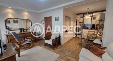 Тристаен апартамент, София, Бели брези, 670357, Снимка 1