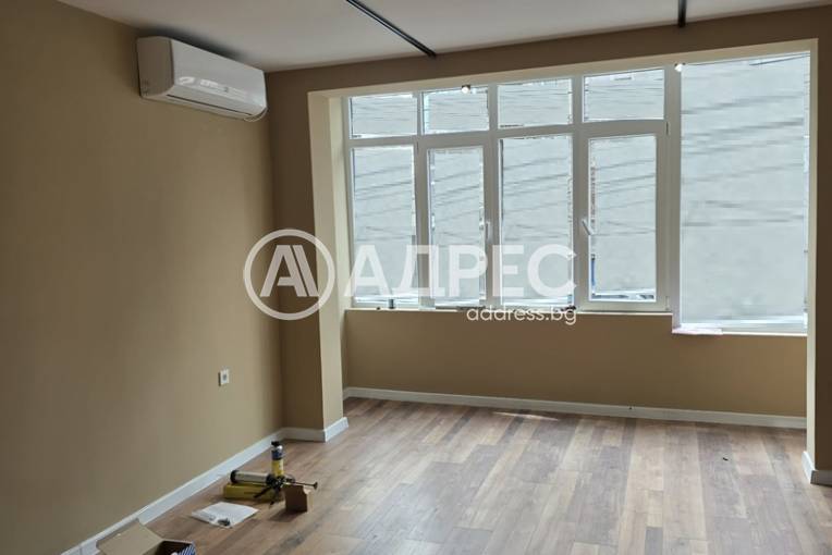 Тристаен апартамент, Ямбол, 690357, Снимка 2
