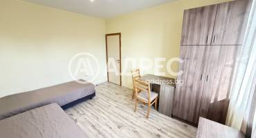 Многостаен апартамент, Варна, Погребите, 701357, Снимка 1