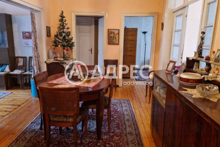 Многостаен апартамент, София, Център, 682358, Снимка 1