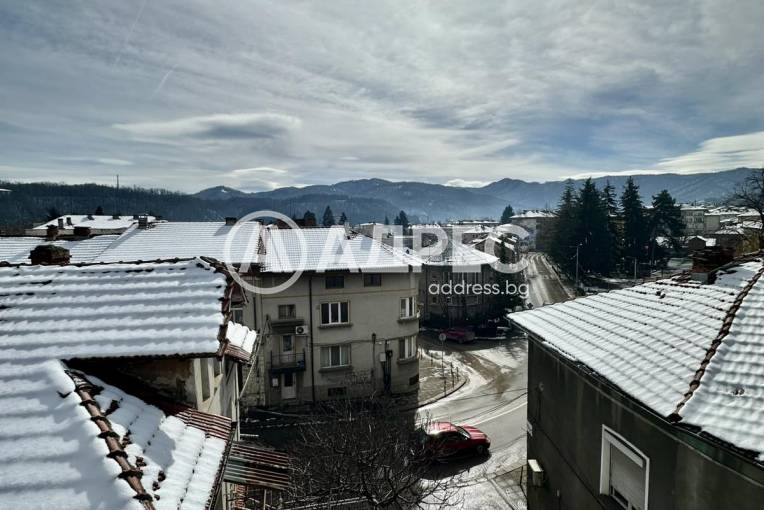 Тристаен апартамент, Троян, Център, 685358, Снимка 16