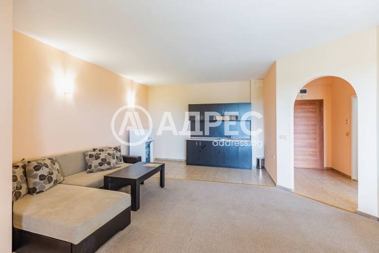 Тристаен апартамент, Варна, к.к. Златни Пясъци, 685359, Снимка 4