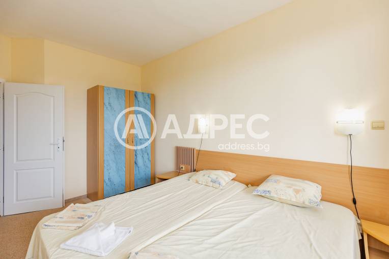 Тристаен апартамент, Варна, к.к. Златни Пясъци, 685359, Снимка 7