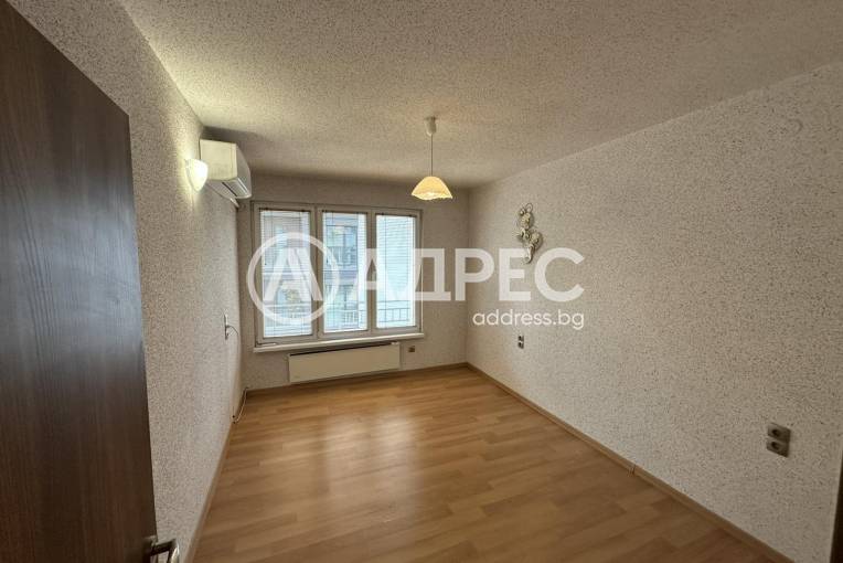Тристаен апартамент, София, Лозенец, 692359, Снимка 4