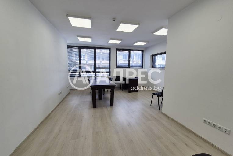 Офис, Варна, Централна поща, 686360, Снимка 2