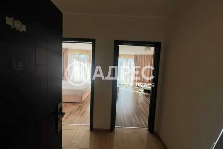 Тристаен апартамент, София, Редута, 688360, Снимка 1