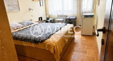 Тристаен апартамент, София, Стрелбище, 690361, Снимка 2
