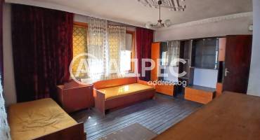 Етаж от къща, Нови пазар, 653362, Снимка 2