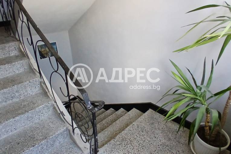 Етаж от къща, Нови пазар, 653362, Снимка 11