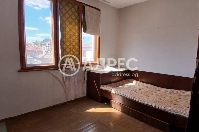 Етаж от къща, Нови пазар, 653362, Снимка 8