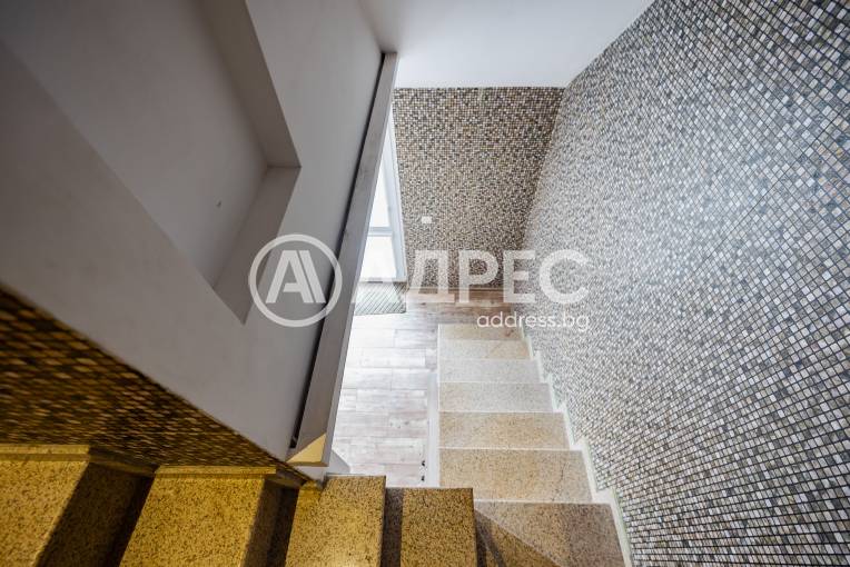 Многостаен апартамент, Варна, Трошево, 701362, Снимка 21