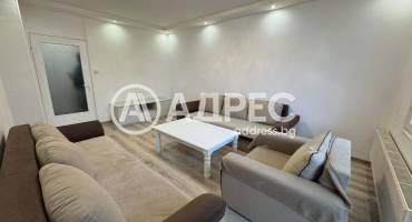 Тристаен апартамент, Попово, 683363, Снимка 1