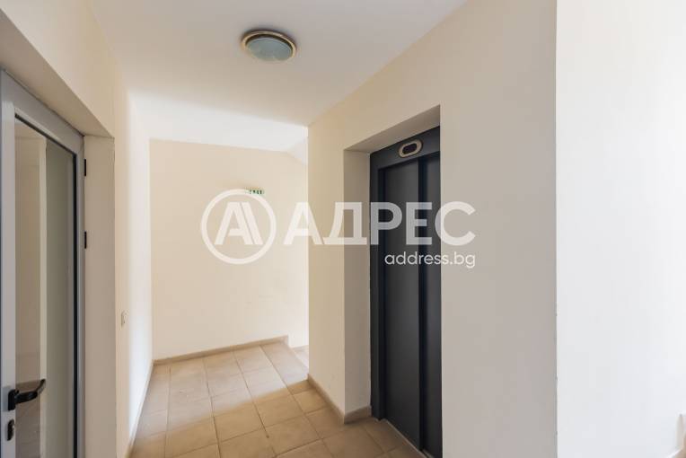 Двустаен апартамент, Варна, к.к. Св.Св. Константин и Елена, 687365, Снимка 11