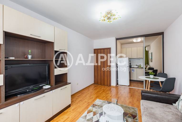 Двустаен апартамент, Варна, к.к. Св.Св. Константин и Елена, 687365, Снимка 2