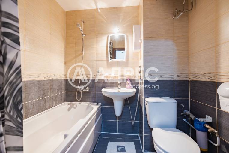 Двустаен апартамент, Варна, к.к. Св.Св. Константин и Елена, 687365, Снимка 9