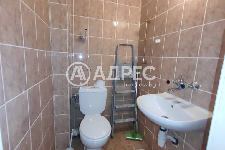 Тристаен апартамент, Варна, ЖП Гара, 700366, Снимка 12