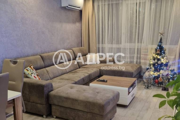 Двустаен апартамент, София, Гевгелийски, 680367, Снимка 1