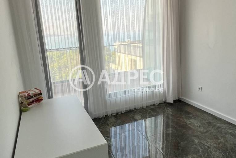 Тристаен апартамент, Варна, Галата, 664370, Снимка 16