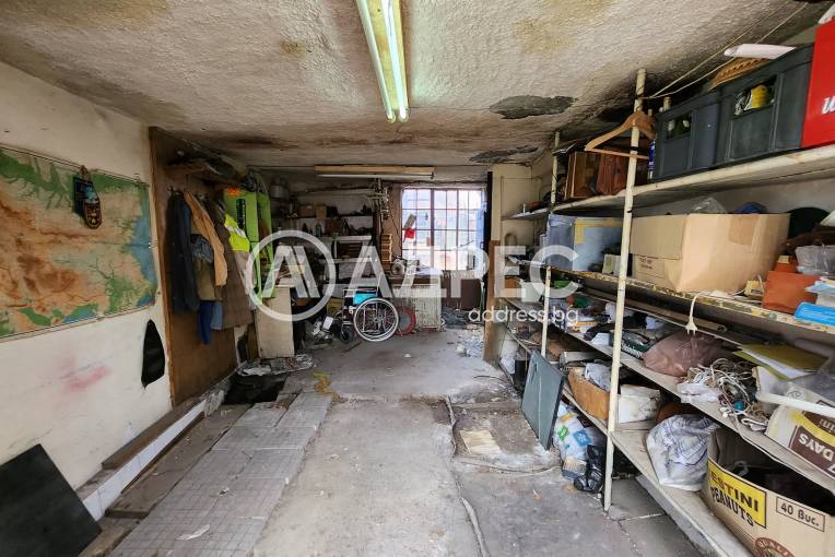 Етаж от къща, Ямбол, 682370, Снимка 19