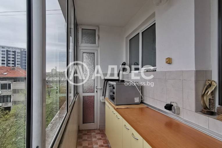 Тристаен апартамент, Русе, Идеален център, 652371, Снимка 12